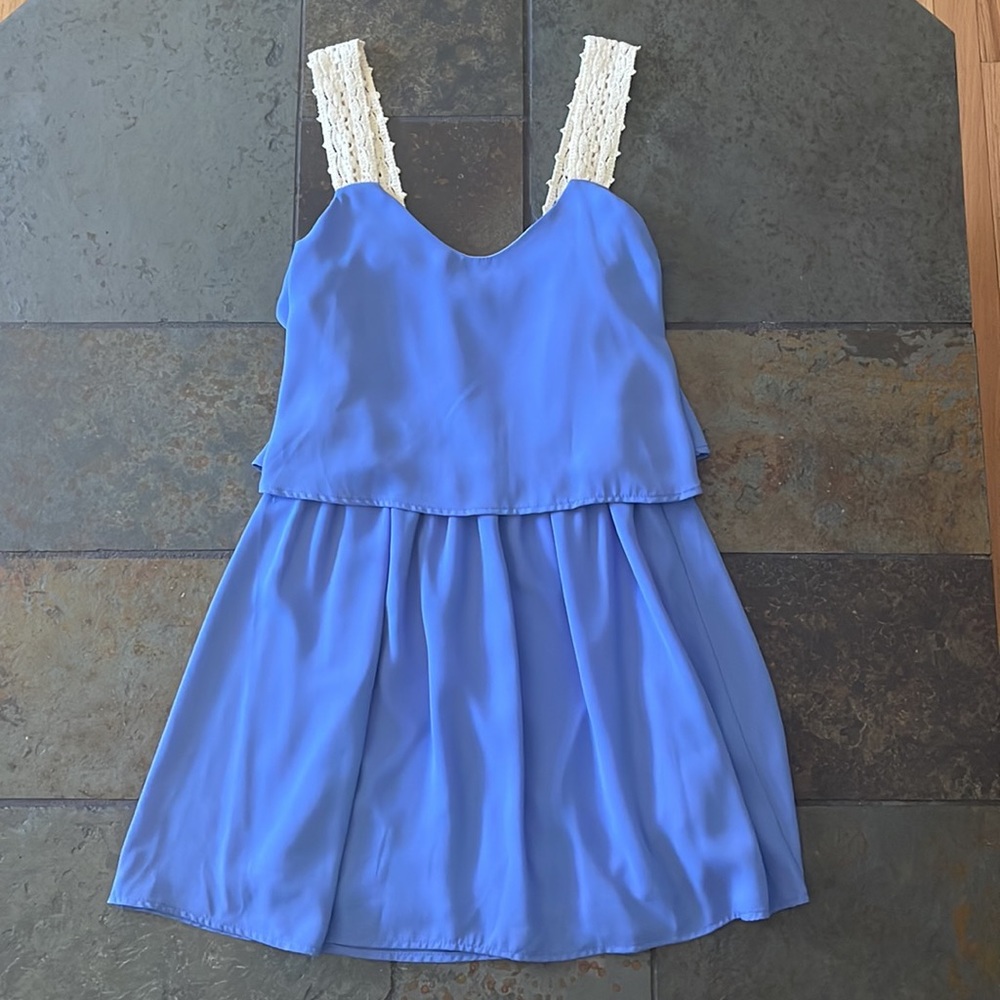 TOBI Flowey Blue Dress - Size Medium🦋